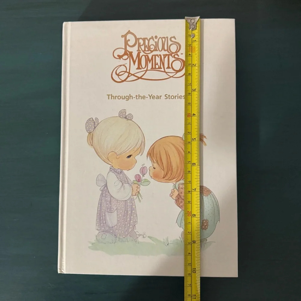 Vintage 1990s Precious Moments Through The Year Stories Hardcover Book - Picture 7 of 8
